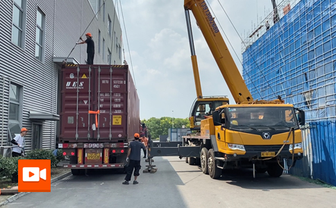 小黃蜂 | 中國PVC地板上市企業(yè)在美工廠智能制造項目，首批五柜齊發(fā)！